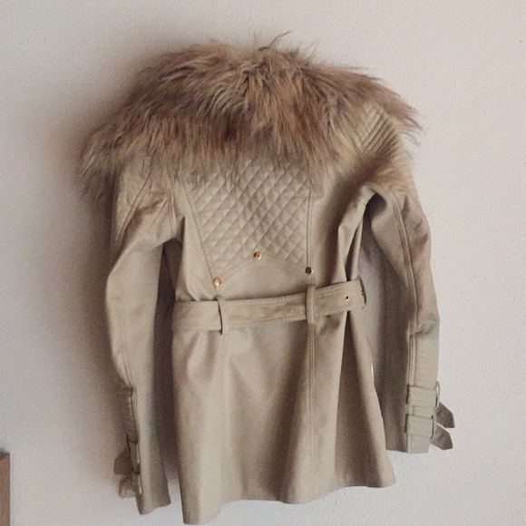 River Island coat - Picture 2 of 5